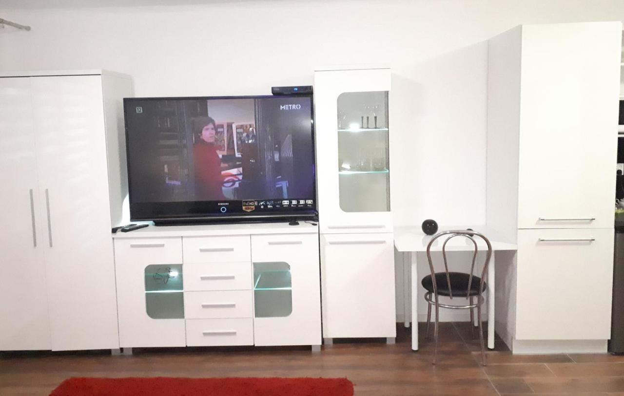 Apartament Centrum Panoramiczna Big Ben Z Balkonem-- Klimatyzacja-- 키엘체 외부 사진