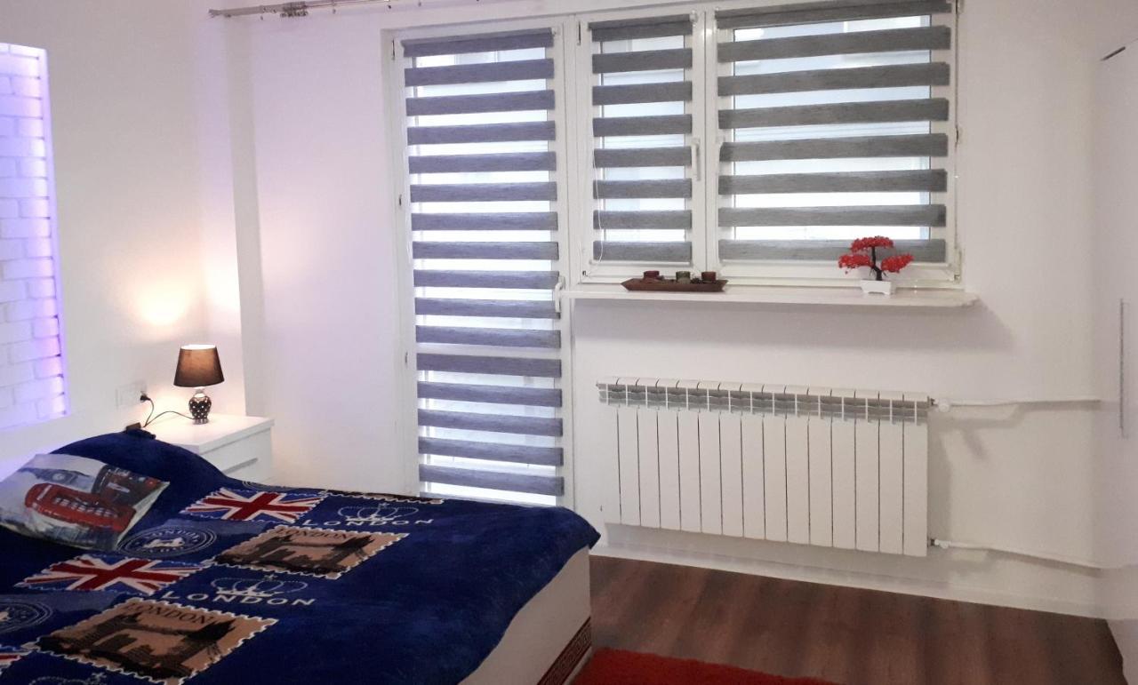 Apartament Centrum Panoramiczna Big Ben Z Balkonem-- Klimatyzacja-- 키엘체 외부 사진