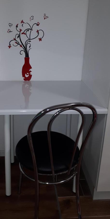 Apartament Centrum Panoramiczna Big Ben Z Balkonem-- Klimatyzacja-- 키엘체 외부 사진